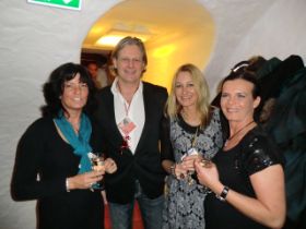 Weihnachtsfeier 2010 017.jpg